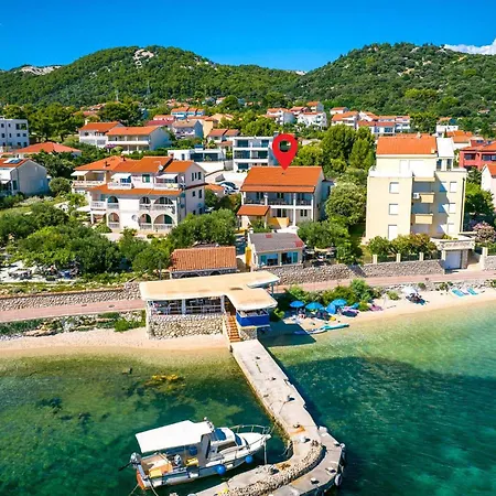 Lägenhet Awesome In Barbat na Rabu