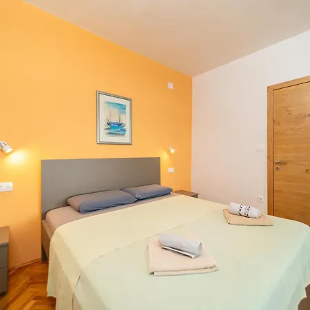 Lägenhet Awesome In *