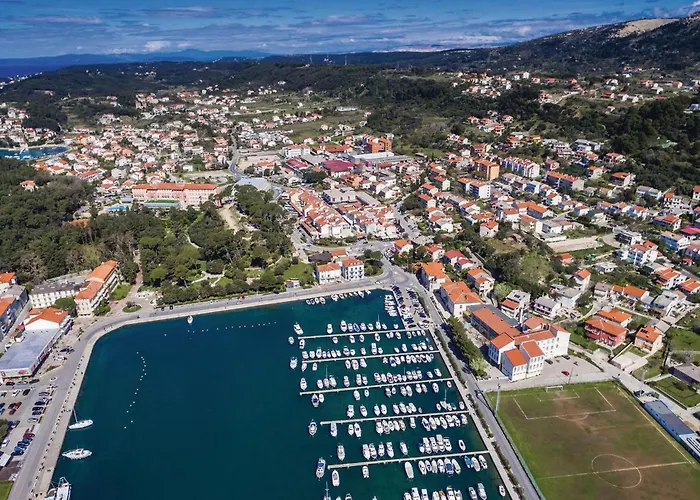 דירה Awesome In Barbat na Rabu