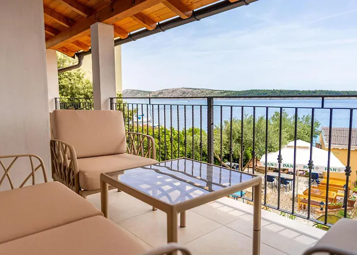 Awesome In דירה Barbat na Rabu